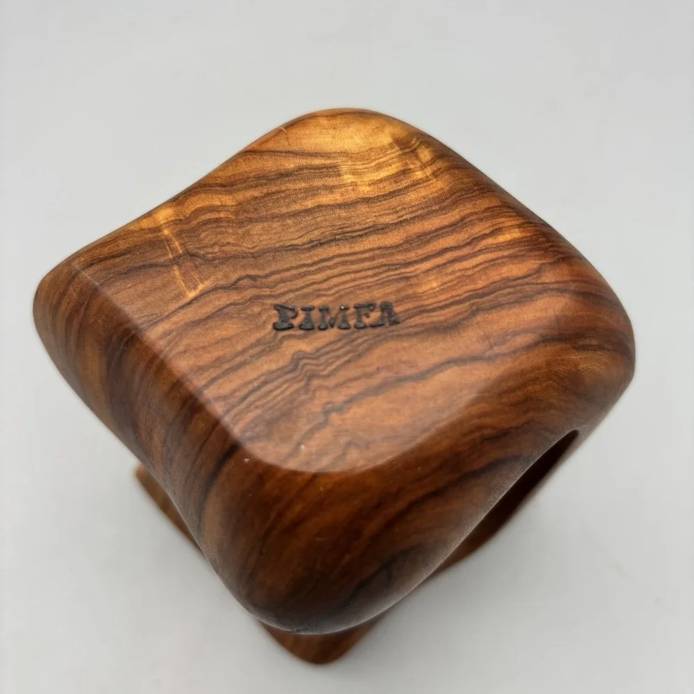 Pimfa heavy carved